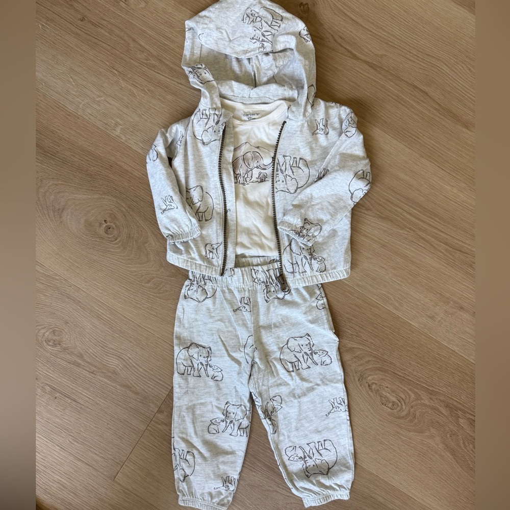 Light Gray Elephant Print Baby Hoodie & Pants Set
